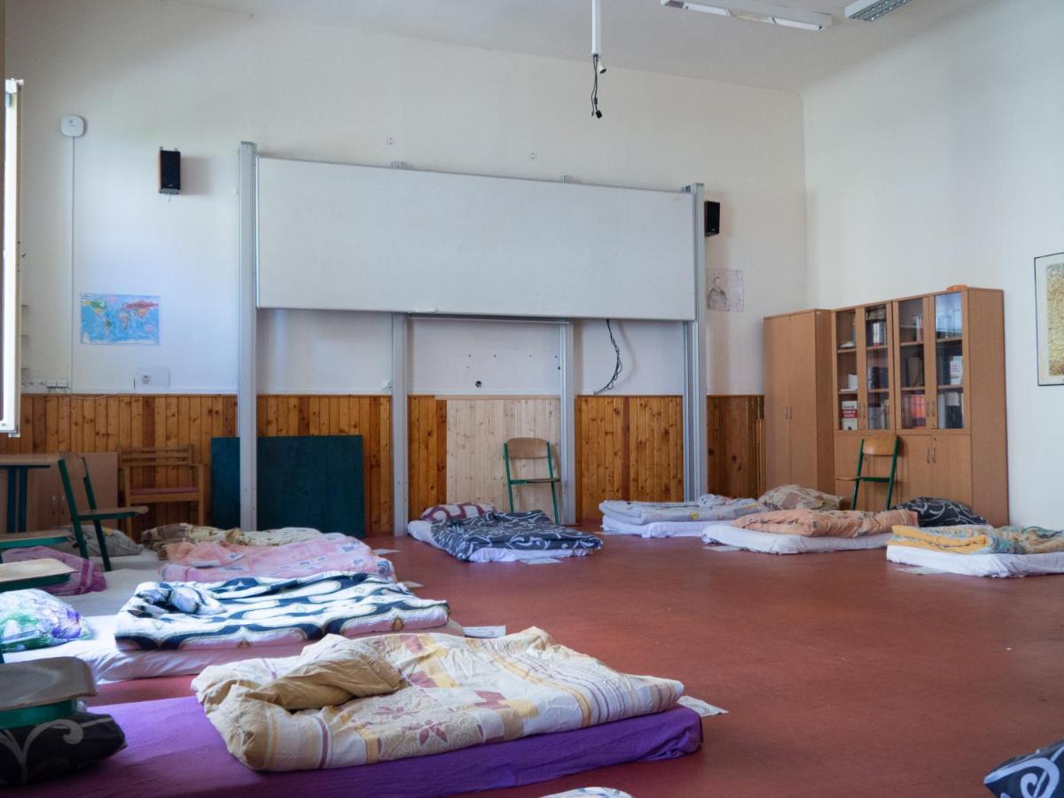 Hostel In School Albergue Praga
