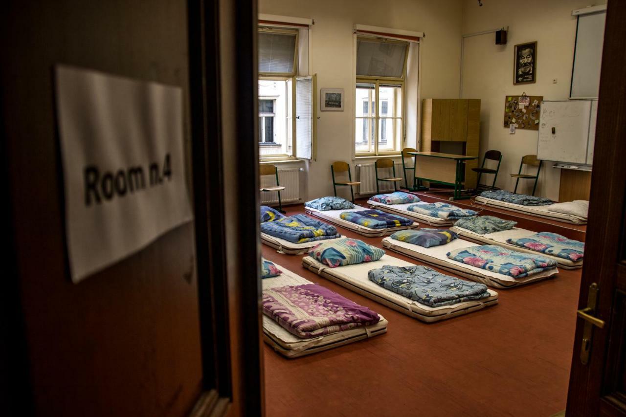 Hostel In School * Praga