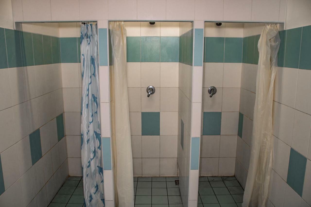 Albergue Hostel In School