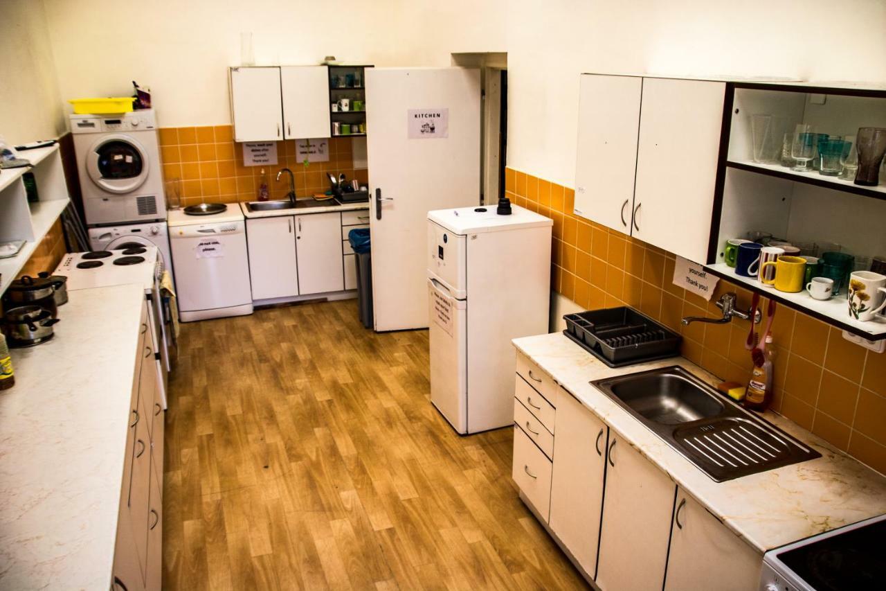 Hostel In School Albergue Praga