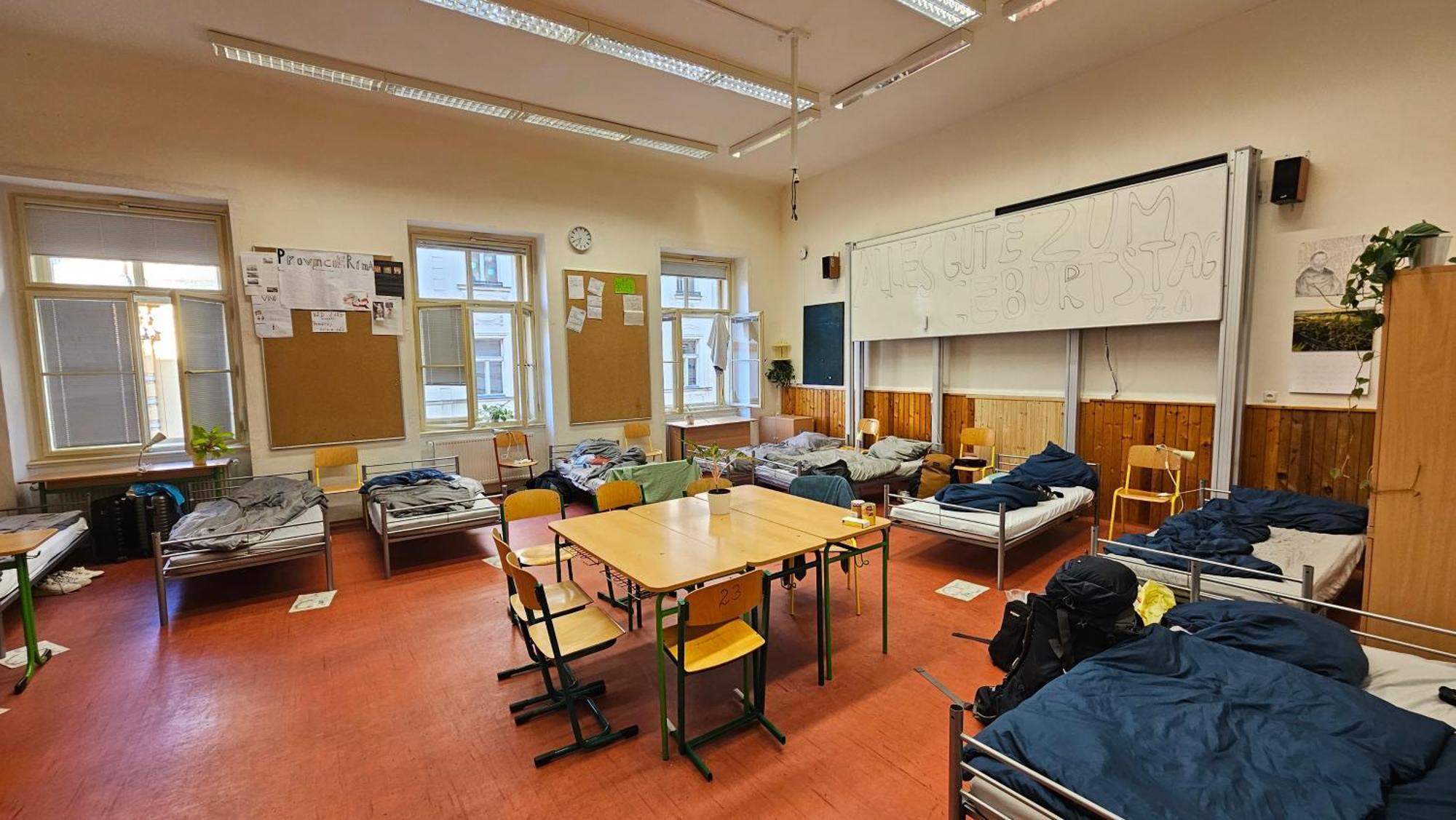 Hostel In School Hostel Prag